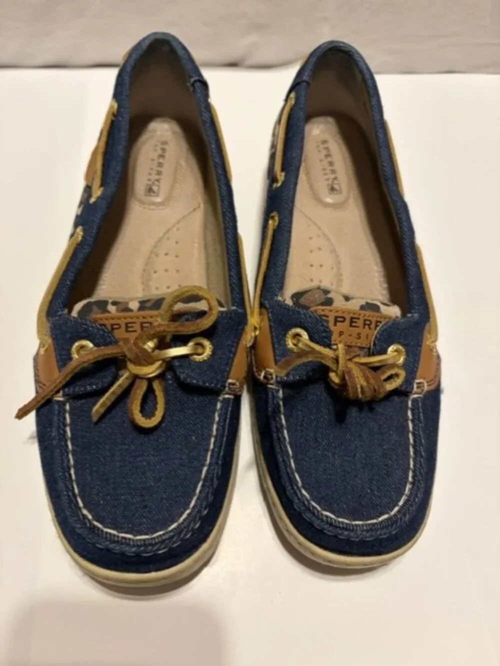 Sperry Angelfish Blue Denim Lepard Print Size 7.5M